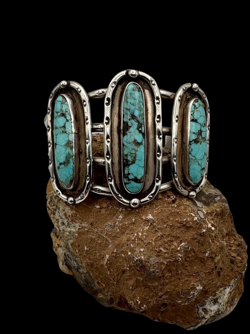 Signed Navajo Native Sterling Silver Natural Turquoise Mens Cuff Bracelet 7.75"